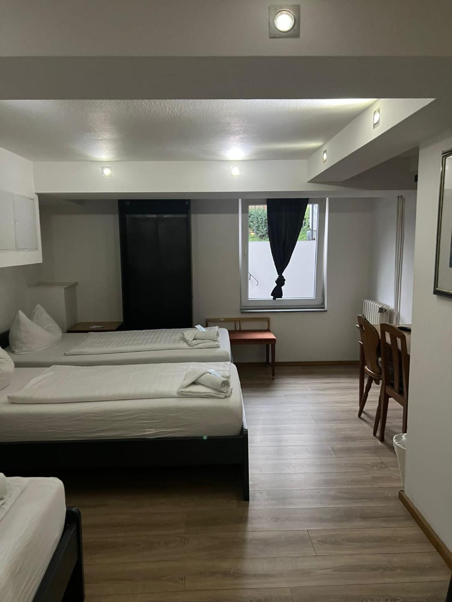 Gz Hostel Бонн Екстер'єр фото