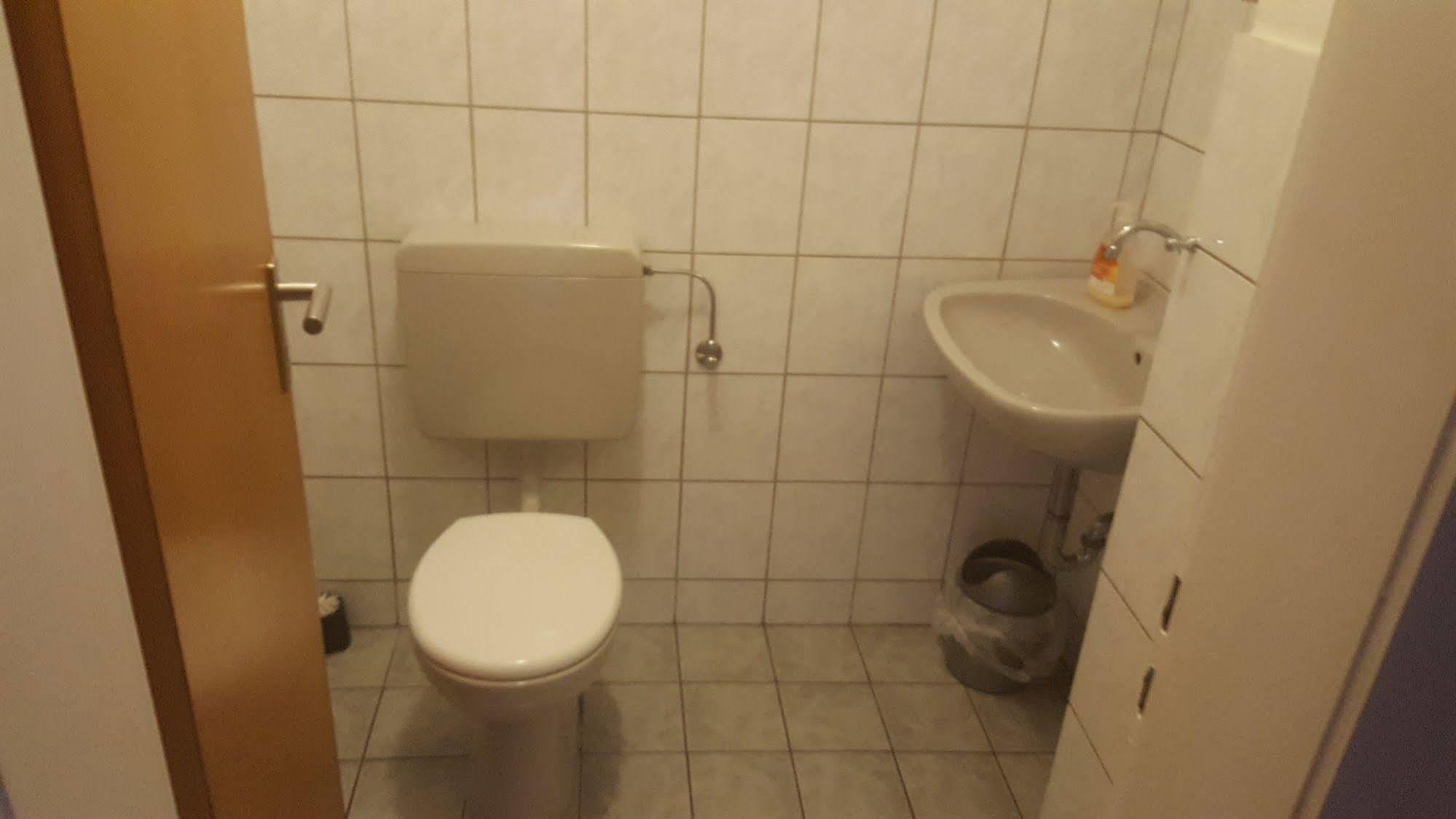 Gz Hostel Бонн Екстер'єр фото